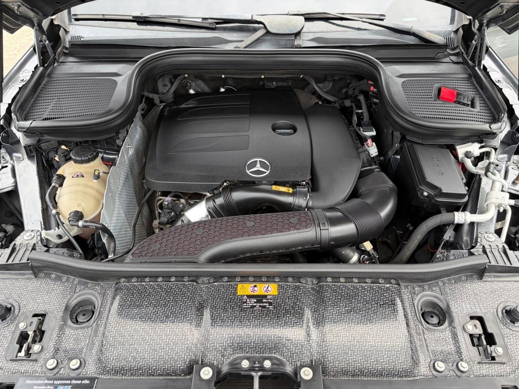 Mercedes-Benz GLE 350 Vehicle Full-screen Gallery Image 31