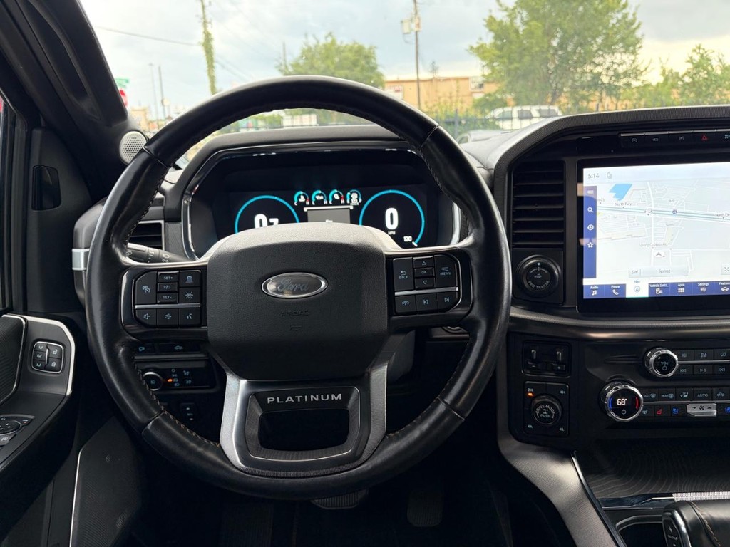 Ford F-150 Vehicle Full-screen Gallery Image 20