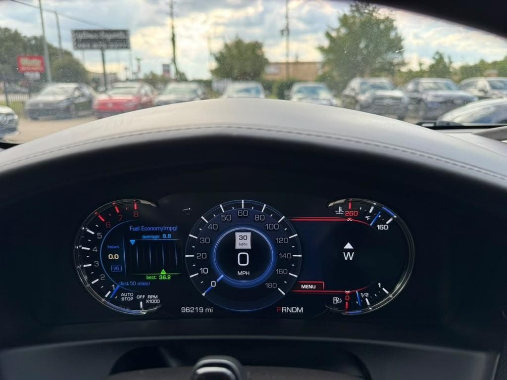 Cadillac CT6 Vehicle Full-screen Gallery Image 21