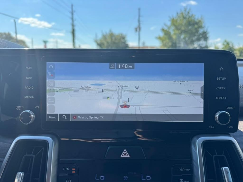 Kia Sorento Vehicle Full-screen Gallery Image 26