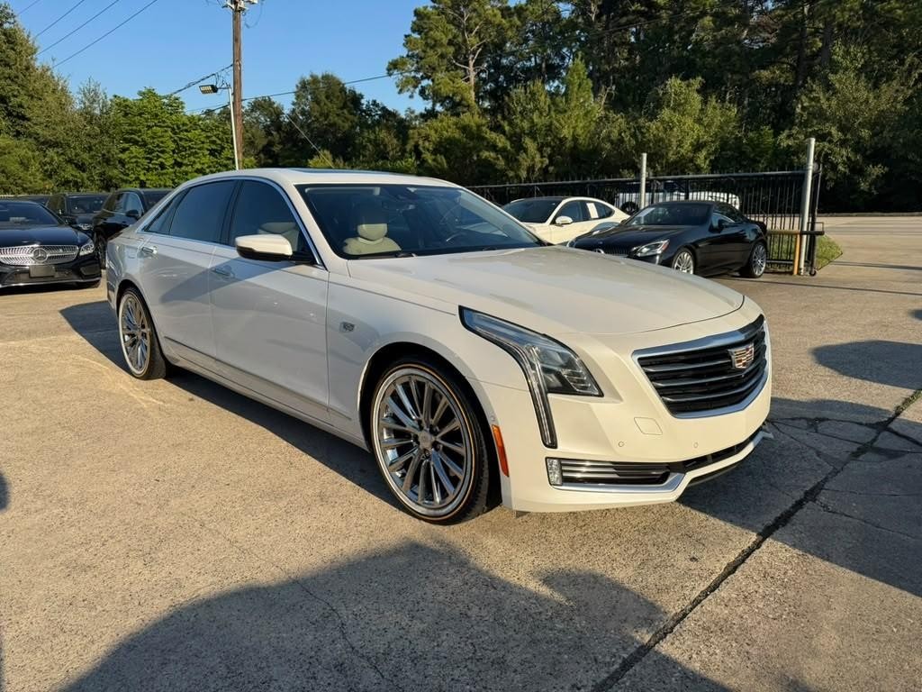 Cadillac CT6 Vehicle Full-screen Gallery Image 04