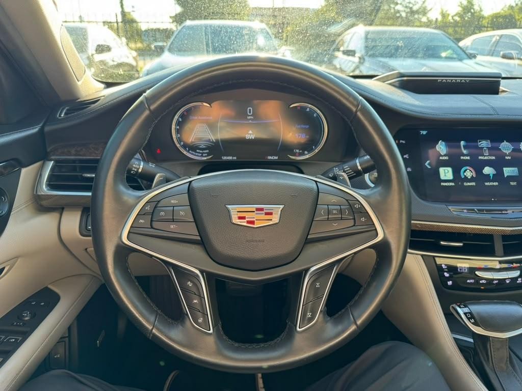 Cadillac CT6 Vehicle Full-screen Gallery Image 20