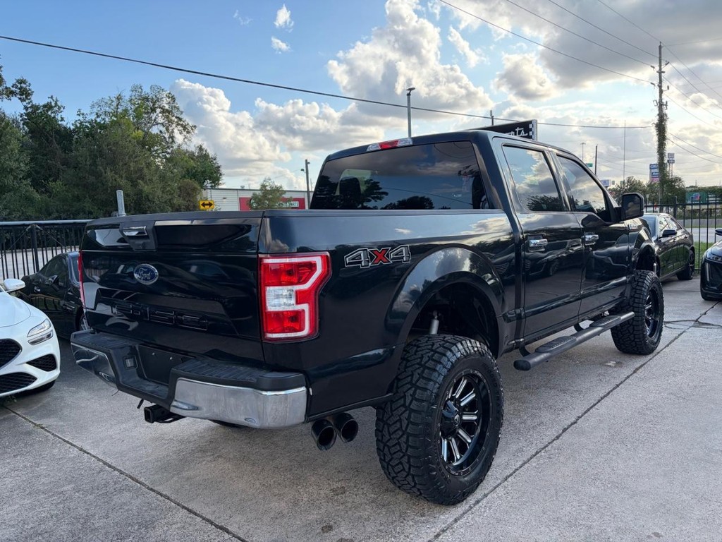 Ford F-150 Vehicle Full-screen Gallery Image 06