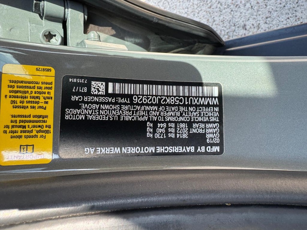 MINI Hardtop 4 Door Vehicle Full-screen Gallery Image 29
