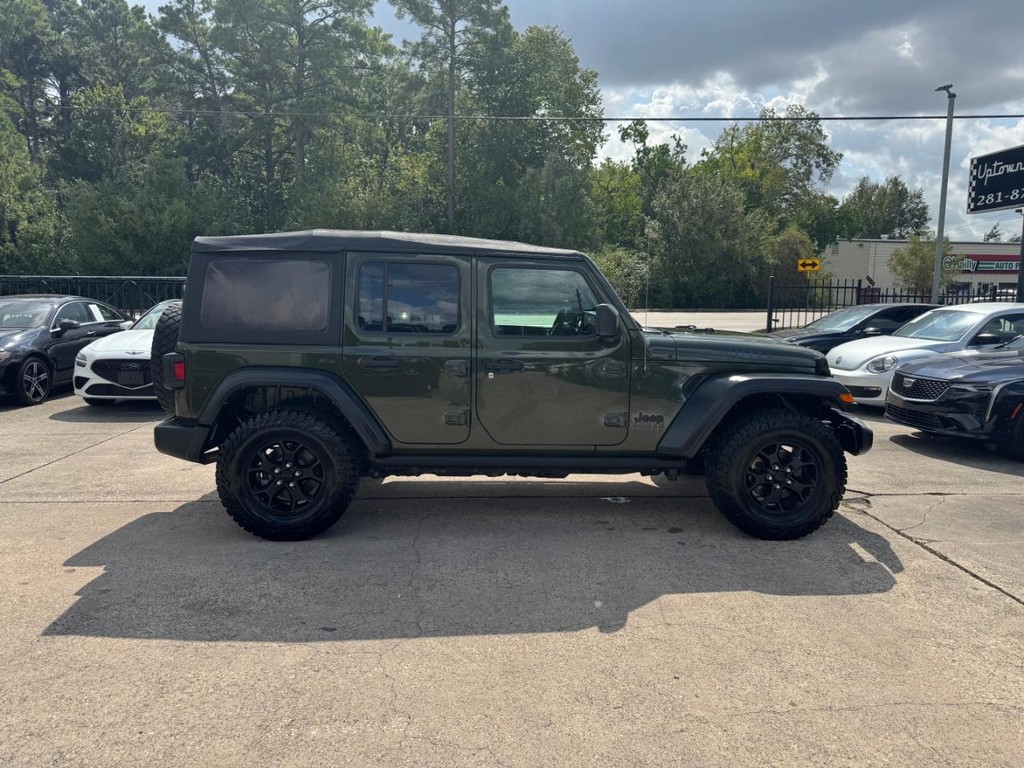 Jeep Wrangler Vehicle Full-screen Gallery Image 05