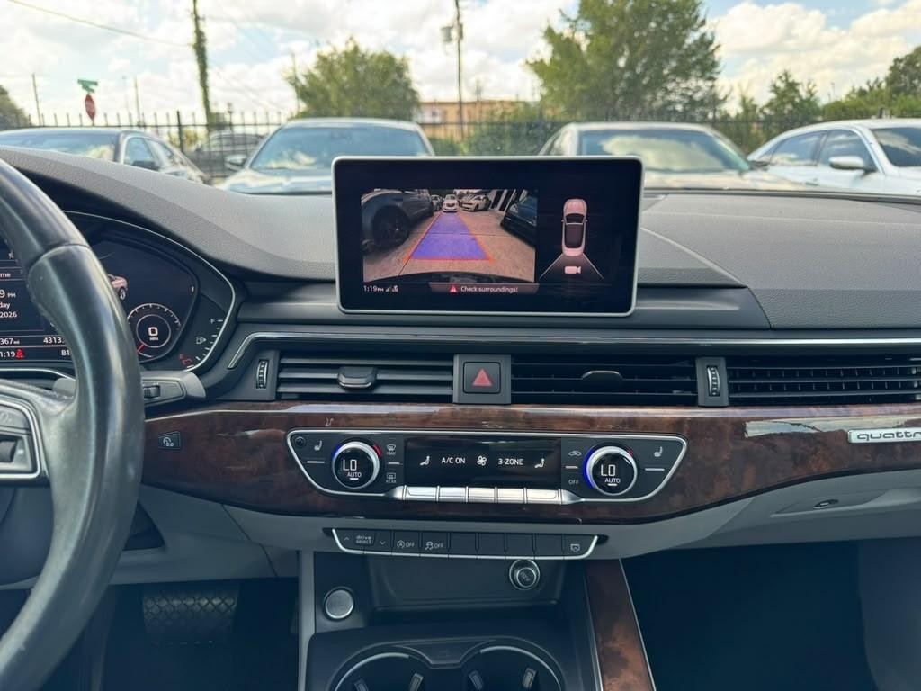 Audi A5 Cabriolet Vehicle Full-screen Gallery Image 29
