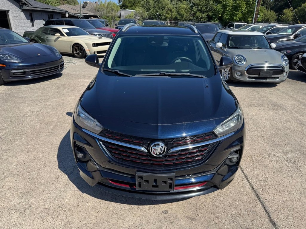Buick Encore GX Vehicle Full-screen Gallery Image 03