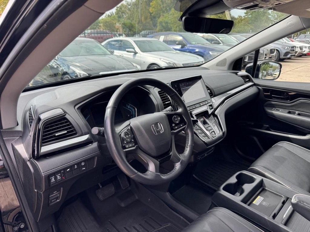 Honda Odyssey Vehicle Full-screen Gallery Image 10