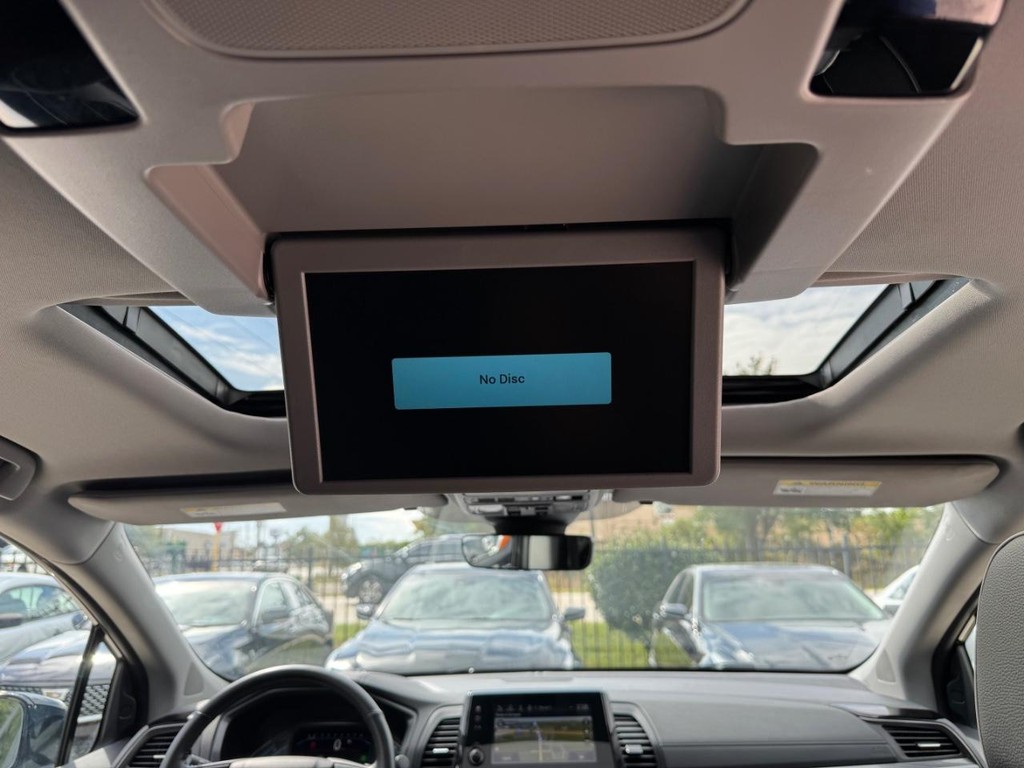 Honda Odyssey Vehicle Full-screen Gallery Image 17