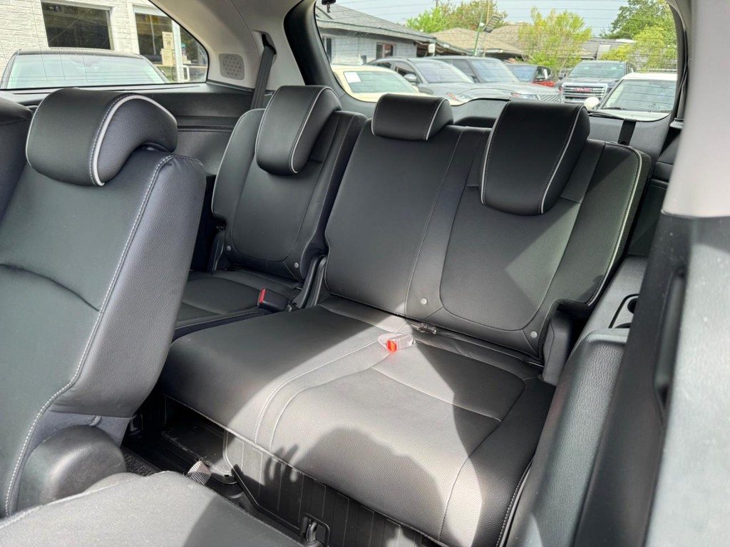 Honda Odyssey Vehicle Full-screen Gallery Image 19