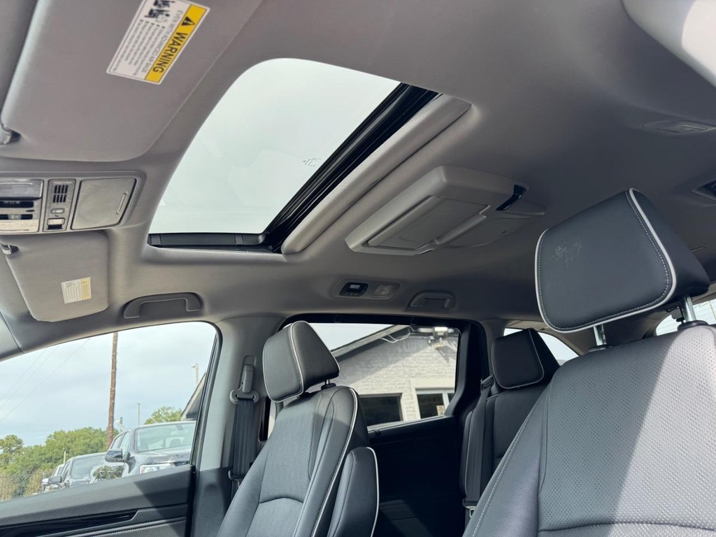 Honda Odyssey Vehicle Full-screen Gallery Image 20