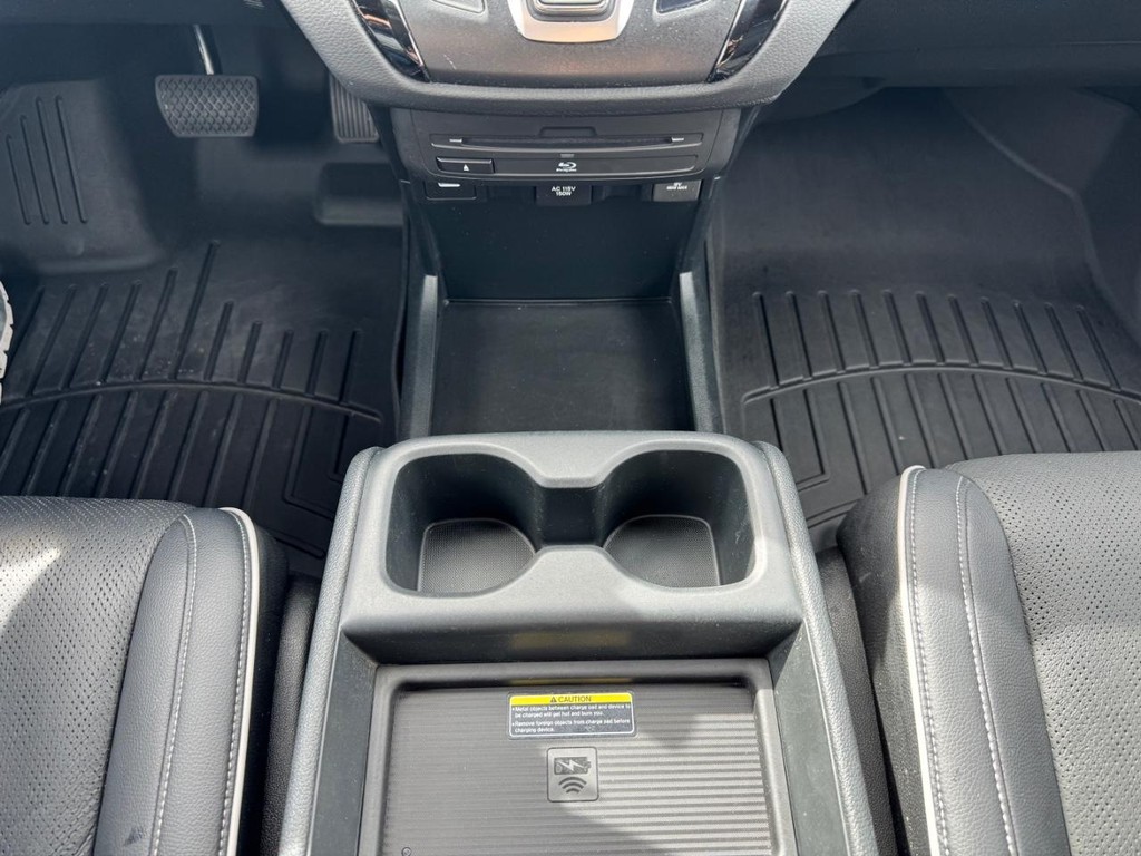 Honda Odyssey Vehicle Full-screen Gallery Image 27