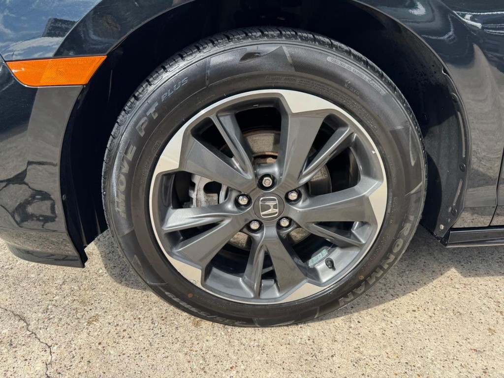 Honda Odyssey Vehicle Full-screen Gallery Image 28