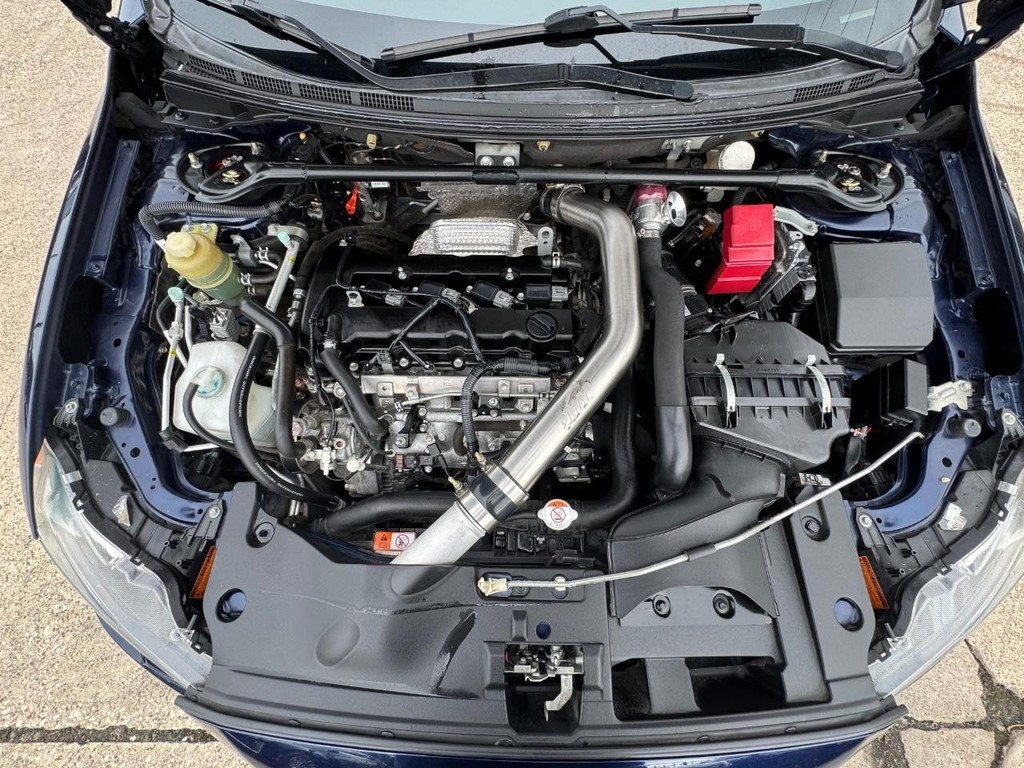 Mitsubishi Lancer Evolution Vehicle Full-screen Gallery Image 26