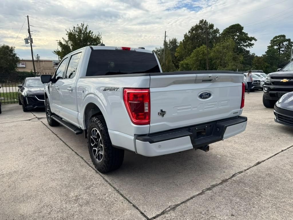 Ford F-150 Vehicle Full-screen Gallery Image 08