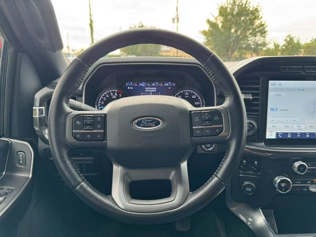 Ford F-150 Vehicle Full-screen Gallery Image 20