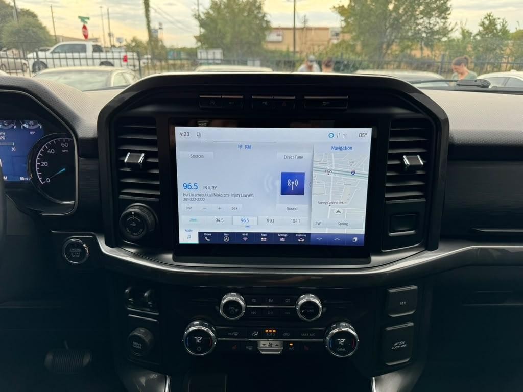 Ford F-150 Vehicle Full-screen Gallery Image 22