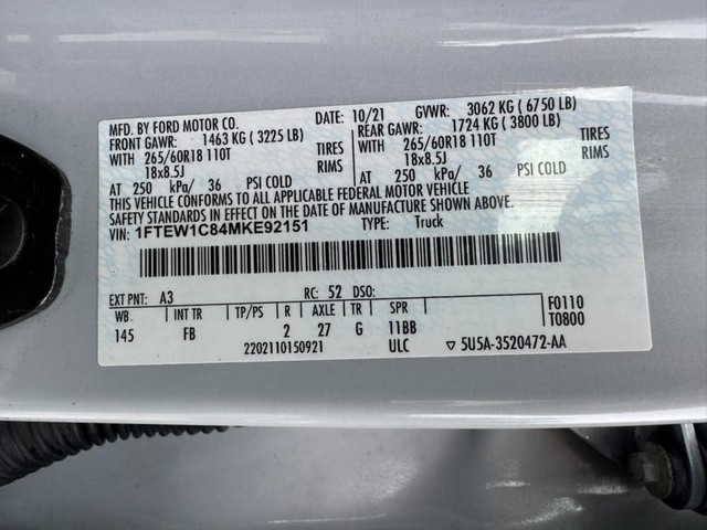 Ford F-150 Vehicle Full-screen Gallery Image 29