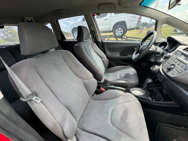 Honda Fit Vehicle Full-screen Gallery Image 10