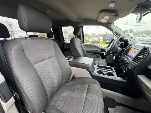 Ford F-150 Vehicle Full-screen Gallery Image 11