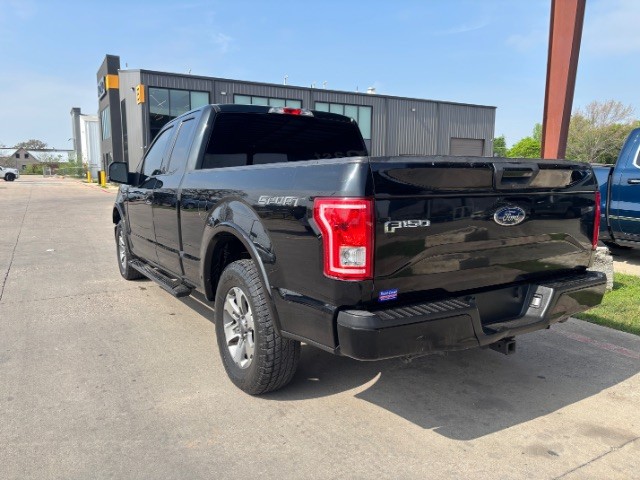 Ford F-150 Vehicle Full-screen Gallery Image 06