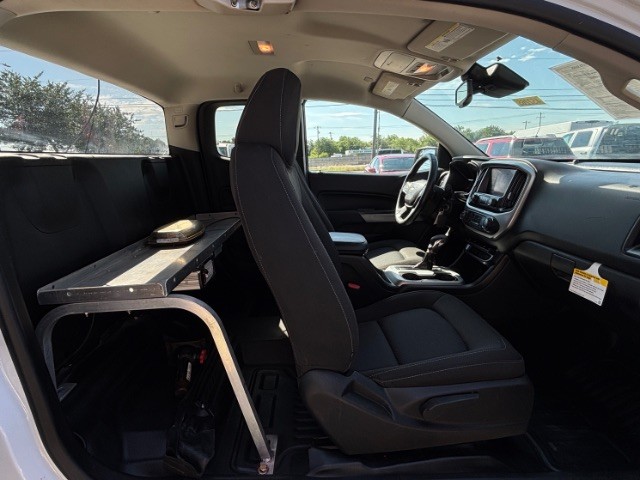 Chevrolet Colorado Vehicle Full-screen Gallery Image 08