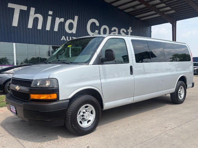 more details - chevrolet express passenger