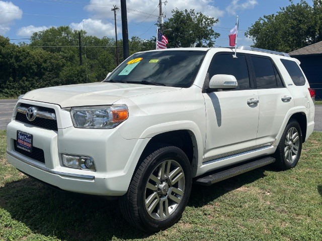 more details - toyota 4runner