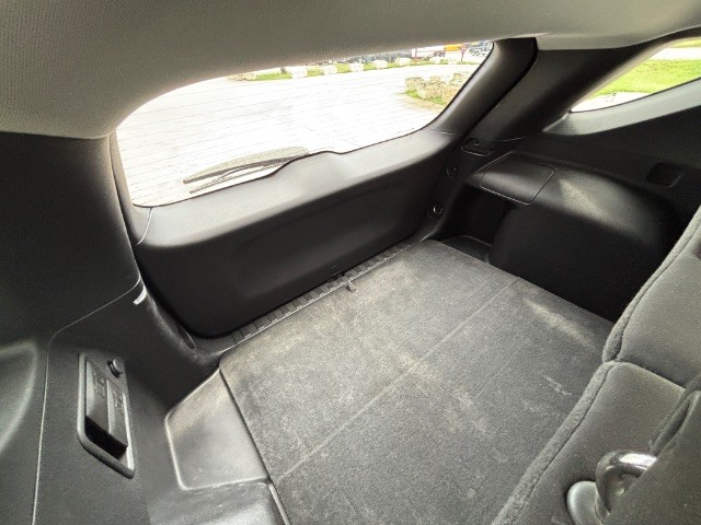 Chevrolet Equinox Vehicle Full-screen Gallery Image 07