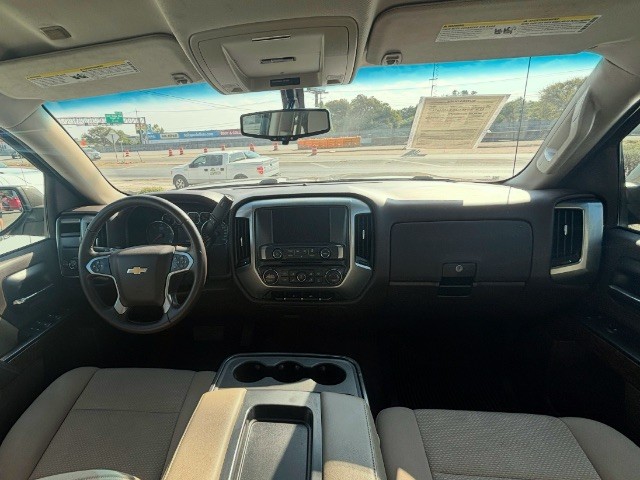 Chevrolet Silverado 1500 Vehicle Full-screen Gallery Image 02