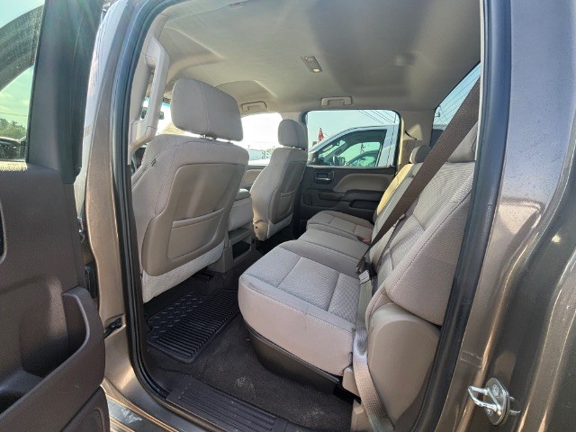 Chevrolet Silverado 1500 Vehicle Full-screen Gallery Image 04