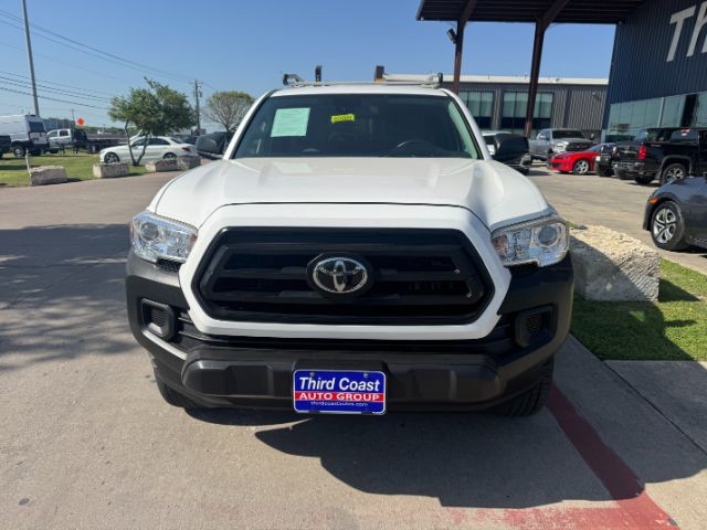 Toyota Tacoma 2WD Vehicle Full-screen Gallery Image 02