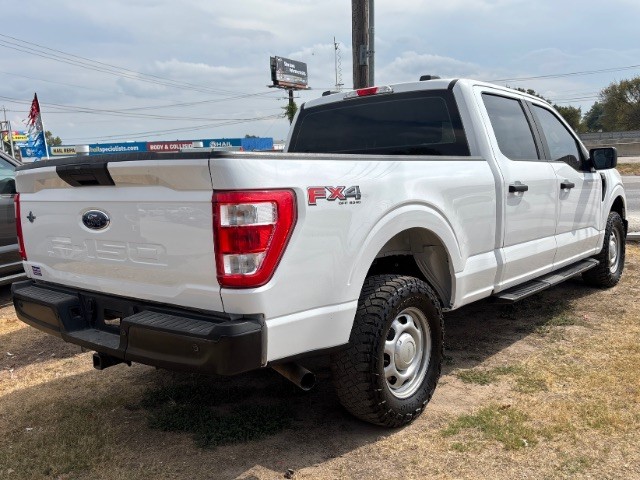 Ford F-150 Vehicle Full-screen Gallery Image 02