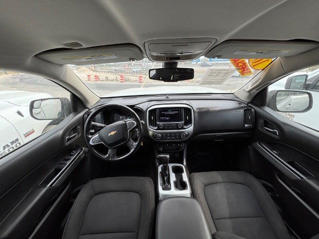 Chevrolet Colorado Vehicle Full-screen Gallery Image 05