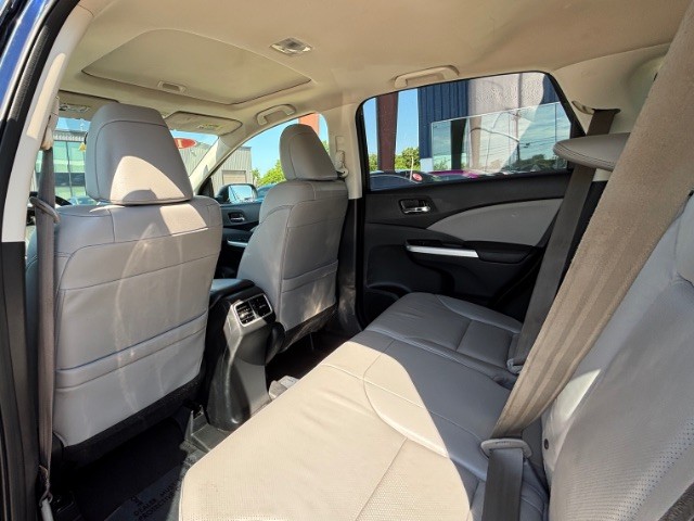 Honda CR-V Vehicle Full-screen Gallery Image 06