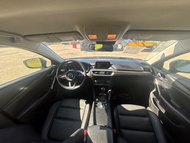 Mazda Mazda6 Vehicle Full-screen Gallery Image 05