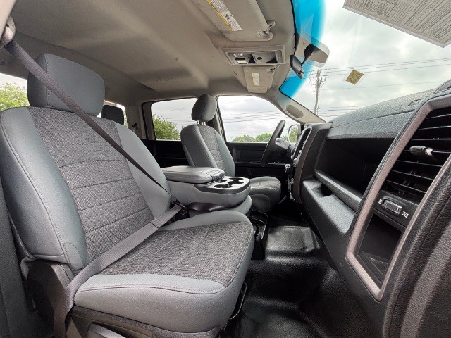 Ram 1500 Vehicle Full-screen Gallery Image 08