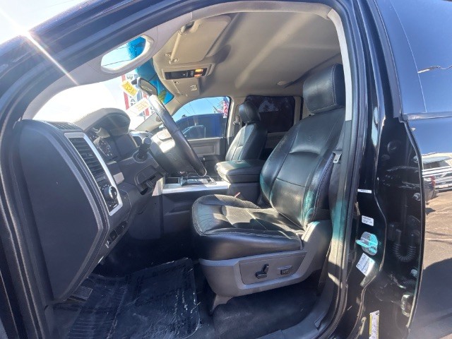 Ford F-150 Vehicle Full-screen Gallery Image 04