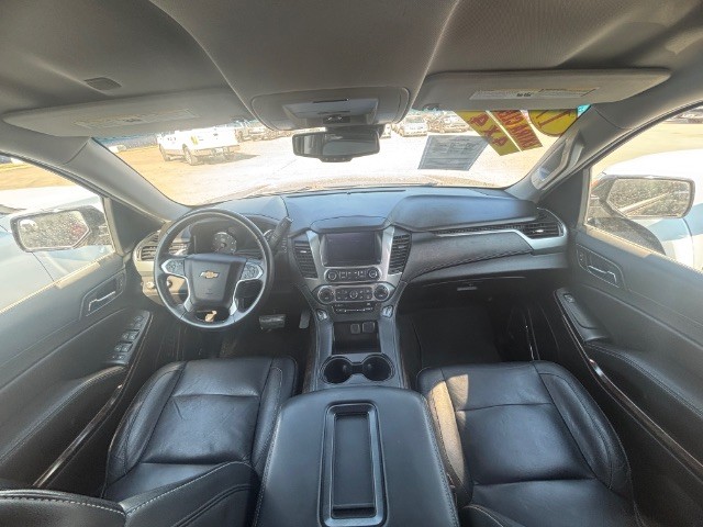 Chevrolet Tahoe Vehicle Full-screen Gallery Image 02