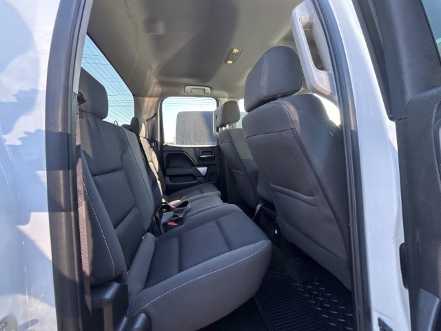 Chevrolet Silverado 1500 Vehicle Full-screen Gallery Image 04