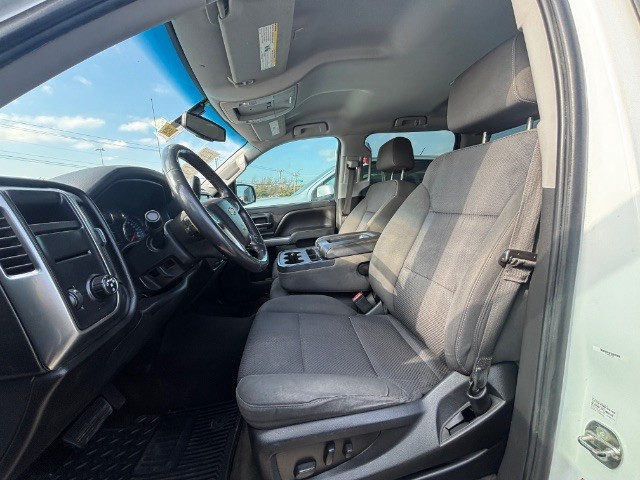 Chevrolet Silverado 1500 Vehicle Full-screen Gallery Image 04