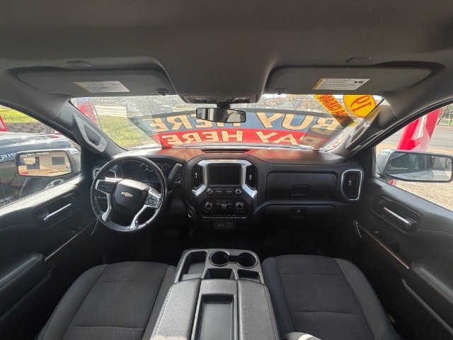 Chevrolet Silverado 1500 Vehicle Full-screen Gallery Image 05