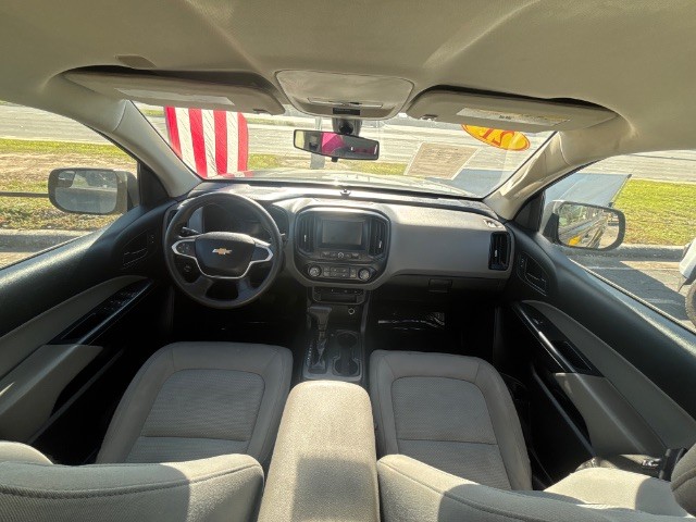 Chevrolet Colorado Vehicle Full-screen Gallery Image 05