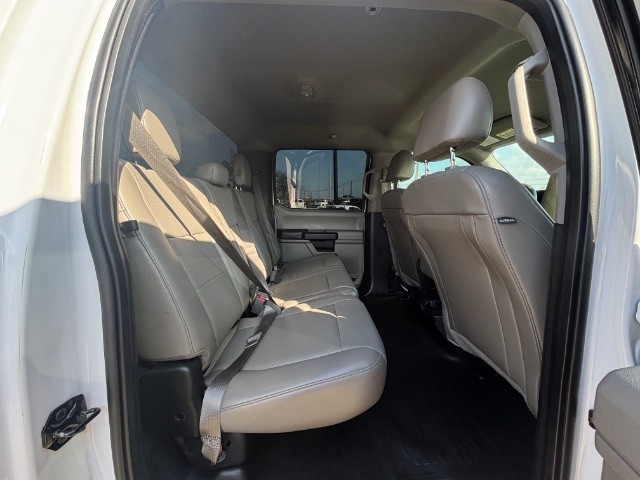 Ford F-150 Vehicle Full-screen Gallery Image 03