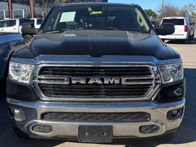 Ram 1500 Vehicle Full-screen Gallery Image 06