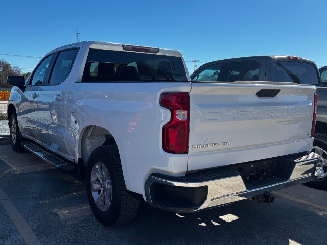 Chevrolet Silverado 1500 Vehicle Full-screen Gallery Image 02
