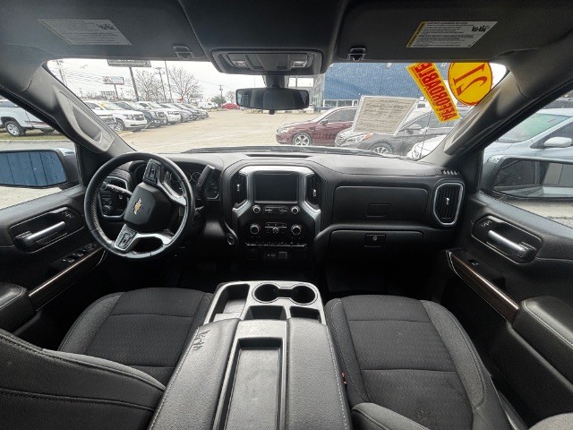 Chevrolet Silverado 1500 Vehicle Full-screen Gallery Image 05