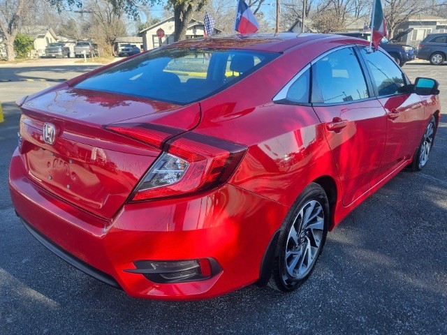 Honda Civic Sedan Vehicle Full-screen Gallery Image 02