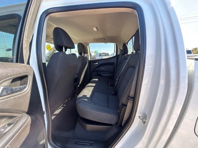 Chevrolet Colorado Vehicle Full-screen Gallery Image 03