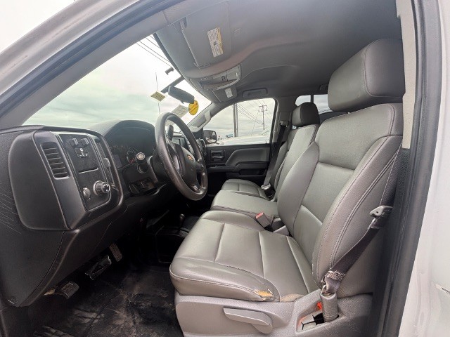 Chevrolet Silverado 1500 Vehicle Full-screen Gallery Image 04